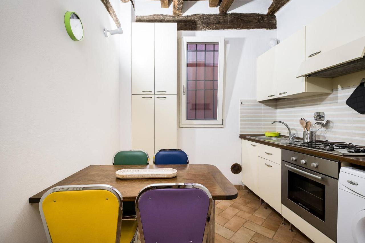 Cozy Central Apartment By Wonderful Italy Bolonha Exterior foto
